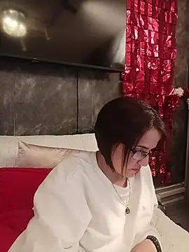 IsisBlake online show from 11-21-25, 12:48