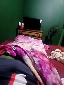 Snapshot of morenogts69 chatting on 09-20-25, 04:13 morenogts69 online show from 09-20-25, 04:13