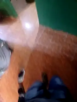 Snapshot of morenogts69 chatting on 09-28-25, 03:50 morenogts69 online show from 09-28-25, 03:50