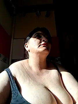 SexyNicool35 online show from 04-20-26, 06:16