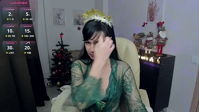 Snapshot of Julia__Frey chatting on 01-02-25, 08:46 Julia  Frey online show from 01-02-25, 08:46