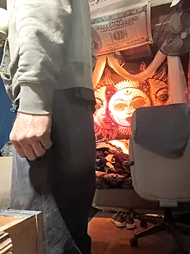 Gillygilly76 online show from 03-16-25, 10:00