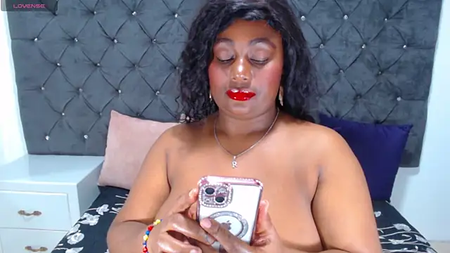 shannonvega1 online show from 02-21-25, 12:05