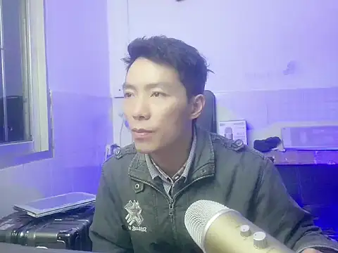 xhqds online show from 02-12-25, 11:18