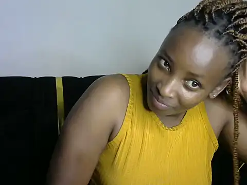 Snapshot of Sexy_dotii chatting on 05-26-26, 08:43 Sexy dotii online show from 05-26-26, 08:43