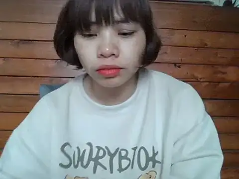 Snapshot of Angela-Eira chatting on 02-08-25, 04:47 Angela-Eira online show from 02-08-25, 04:47