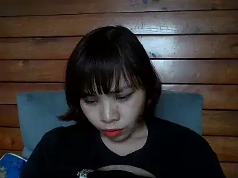 Snapshot of Angela-Eira chatting on 02-16-25, 03:47 Angela-Eira online show from 02-16-25, 03:47