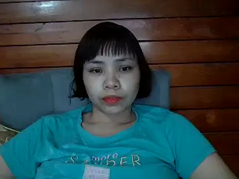 Snapshot of Angela-Eira chatting on 02-21-25, 05:24 Angela-Eira online show from 02-21-25, 05:24