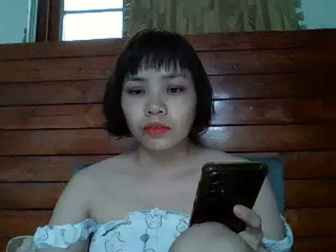 Snapshot of Angela-Eira chatting on 02-22-25, 05:12 Angela-Eira online show from 02-22-25, 05:12