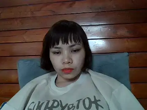 Snapshot of Angela-Eira chatting on 02-27-25, 06:40 Angela-Eira online show from 02-27-25, 06:40