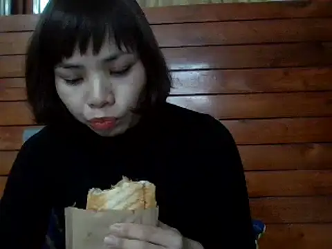 Snapshot of Angela-Eira chatting on 03-06-25, 03:46 Angela-Eira online show from 03-06-25, 03:46