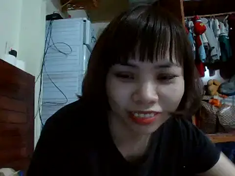 Snapshot of Angela-Eira chatting on 03-11-25, 12:11 Angela-Eira online show from 03-11-25, 12:11