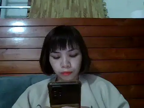 Snapshot of Angela-Eira chatting on 03-12-25, 09:03 Angela-Eira online show from 03-12-25, 09:03