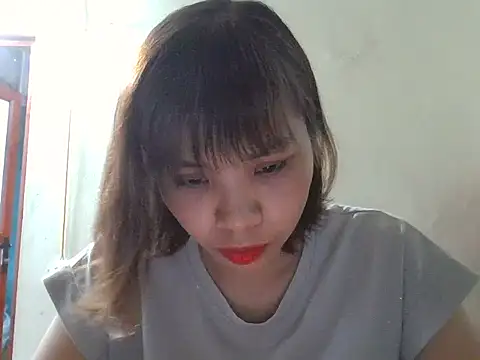 Snapshot of Angela-Eira chatting on 10-18-25, 09:21 Angela-Eira online show from 10-18-25, 09:21