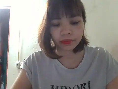 Snapshot of Angela-Eira chatting on 10-19-25, 09:37 Angela-Eira online show from 10-19-25, 09:37
