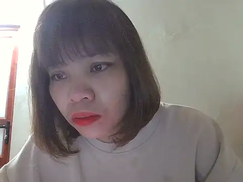 Snapshot of Angela-Eira chatting on 10-24-25, 09:33 Angela-Eira online show from 10-24-25, 09:33