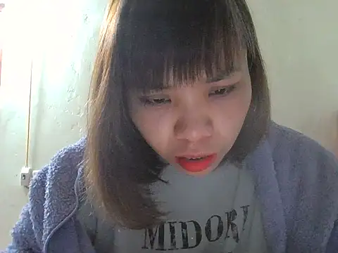 Snapshot of Angela-Eira chatting on 11-26-25, 09:05 Angela-Eira online show from 11-26-25, 09:05