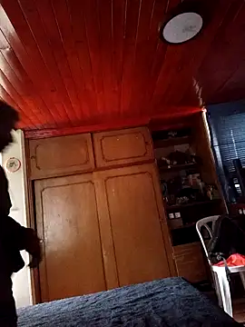 weedmanhot28 online show from 10-04-25, 07:23