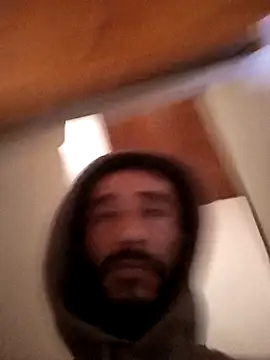 weedmanhot28 online show from 12-21-25, 01:40