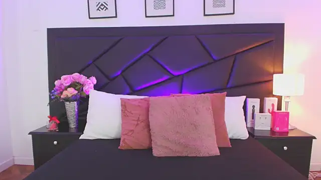 SophieCarther online show from 10-04-25, 04:21