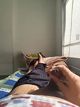 143n143143 online show from 12-18-25, 07:47