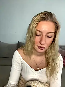 belle98 online show from 11-24-25, 01:55