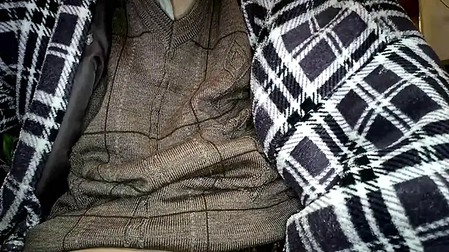 Snapshot of hidenyan02 chatting on 02-23-25, 02:51 hidenyan02 online show from 02-23-25, 02:51