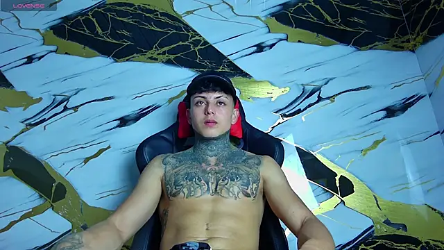 Kevin22 222 online show from 02-07-25, 08:20