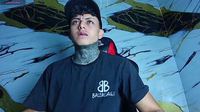 Kevin22 222 online show from 02-28-25, 12:32