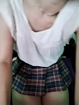 Snapshot of Luxcute286 chatting on 07-03-26, 12:50 Luxcute286 online show from 07-03-26, 12:50