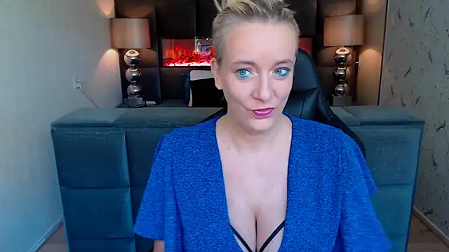 Snapshot of Wendysexyx chatting on 09-14-25, 08:46 Wendysexyx online show from 09-14-25, 08:46