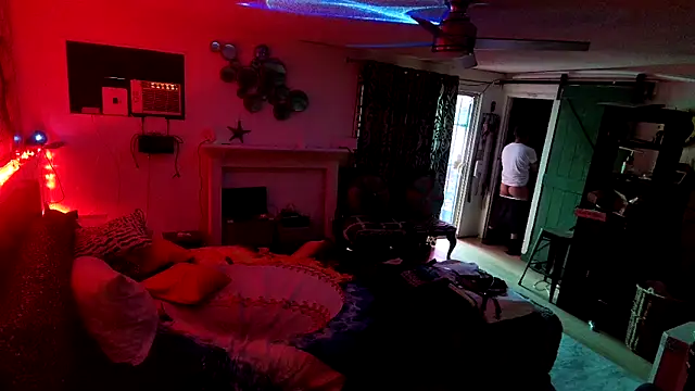 Snapshot of RawRyder8 chatting on 02-09-26, 11:09 RawRyder8 online show from 02-09-26, 11:09