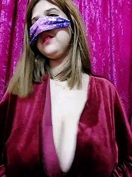 LoNa-daloua online show from 04-02-26, 06:16