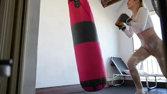 Snapshot of missdaisydiamond777 chatting on 03-03-26, 10:21 missdaisydiamond777 online show from 03-03-26, 10:21