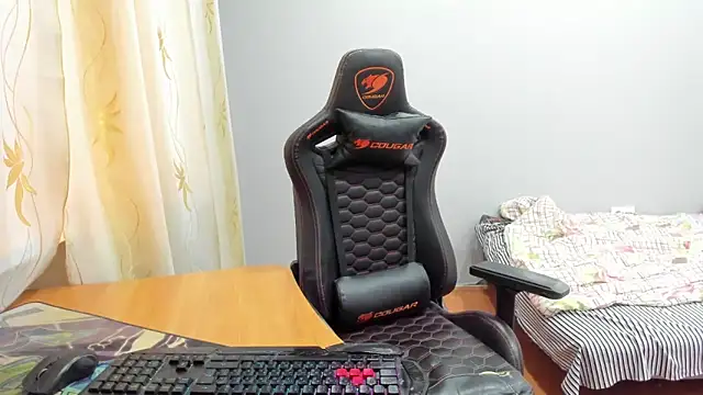 iliaskrislove online show from 11-22-25, 07:51