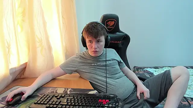 iliaskrislove online show from 06-04-26, 09:59