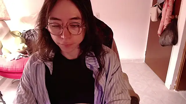 emily pearl  online show from 11-09-25, 07:34