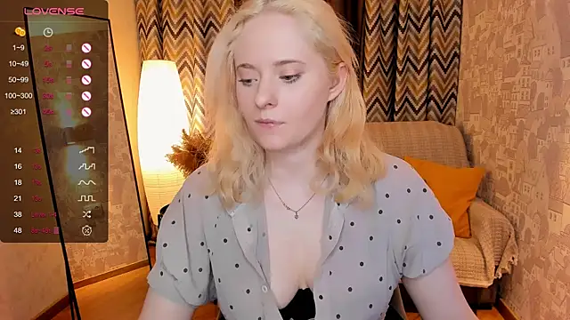 Aemilia  online show from 01-31-25, 06:57