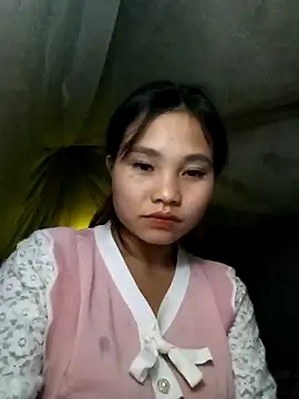 Snapshot of tamaien chatting on 12-07-24, 12:13 tamaien online show from 12-07-24, 12:13