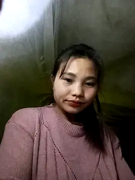 Snapshot of tamaien chatting on 12-10-24, 01:11 tamaien online show from 12-10-24, 01:11