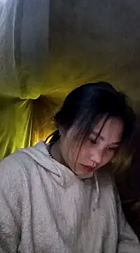 Snapshot of tamaien chatting on 12-22-24, 06:39 tamaien online show from 12-22-24, 06:39