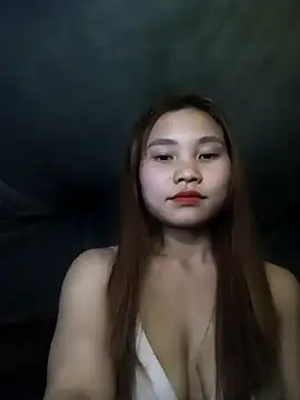 Snapshot of tamaien chatting on 01-24-25, 10:32 tamaien online show from 01-24-25, 10:32