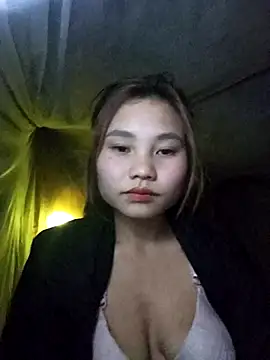 Snapshot of tamaien chatting on 02-16-25, 01:49 tamaien online show from 02-16-25, 01:49