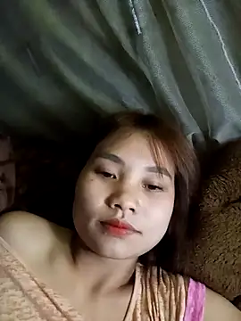 Snapshot of tamaien chatting on 02-18-25, 05:42 tamaien online show from 02-18-25, 05:42