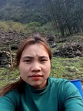 Snapshot of tamaien chatting on 03-15-25, 01:41 tamaien online show from 03-15-25, 01:41