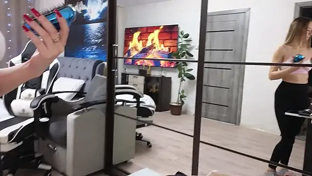 Strip-Lady online show from 12-16-25, 09:36