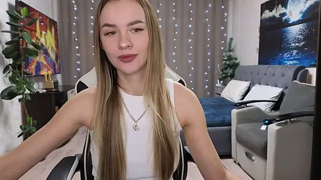 Snapshot of Strip-Lady chatting on 12-20-25, 09:49 Strip-Lady online show from 12-20-25, 09:49