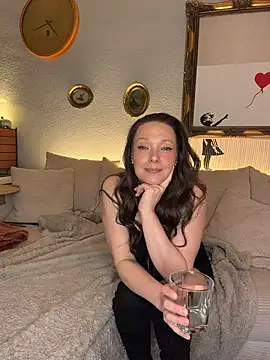 Sub-Mila online show from 04-03-26, 06:28