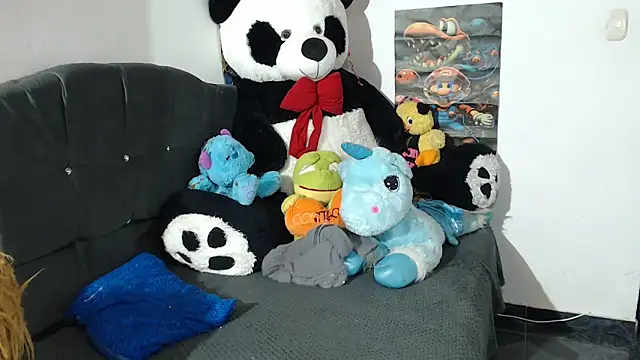 Snapshot of SWEETT_CORY chatting on 12-21-24, 01:36 SWEETT CORY online show from 12-21-24, 01:36