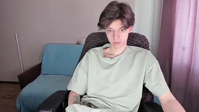 Liam sexy1 online show from 03-11-25, 08:20